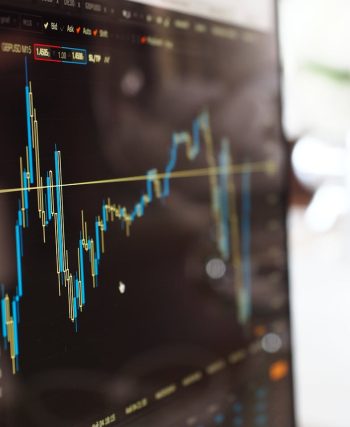 Ce înseamnă diversificarea în economie personală și cum o aplici